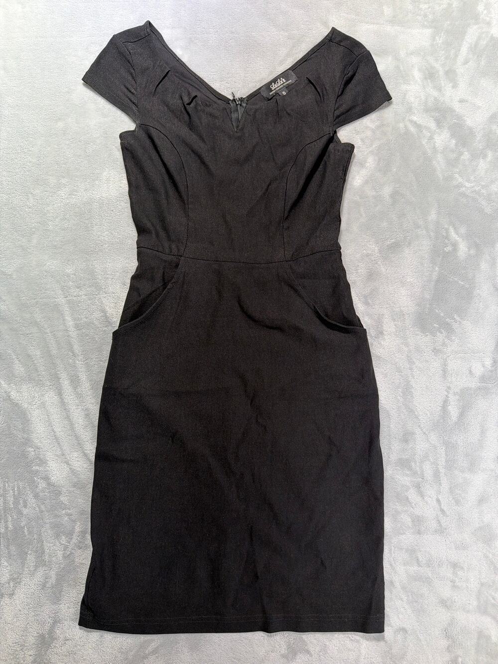 Lulus Charcoal Gray Cap Sleeve Sweetheart Neck Shift Sheath Dress with Pockets S